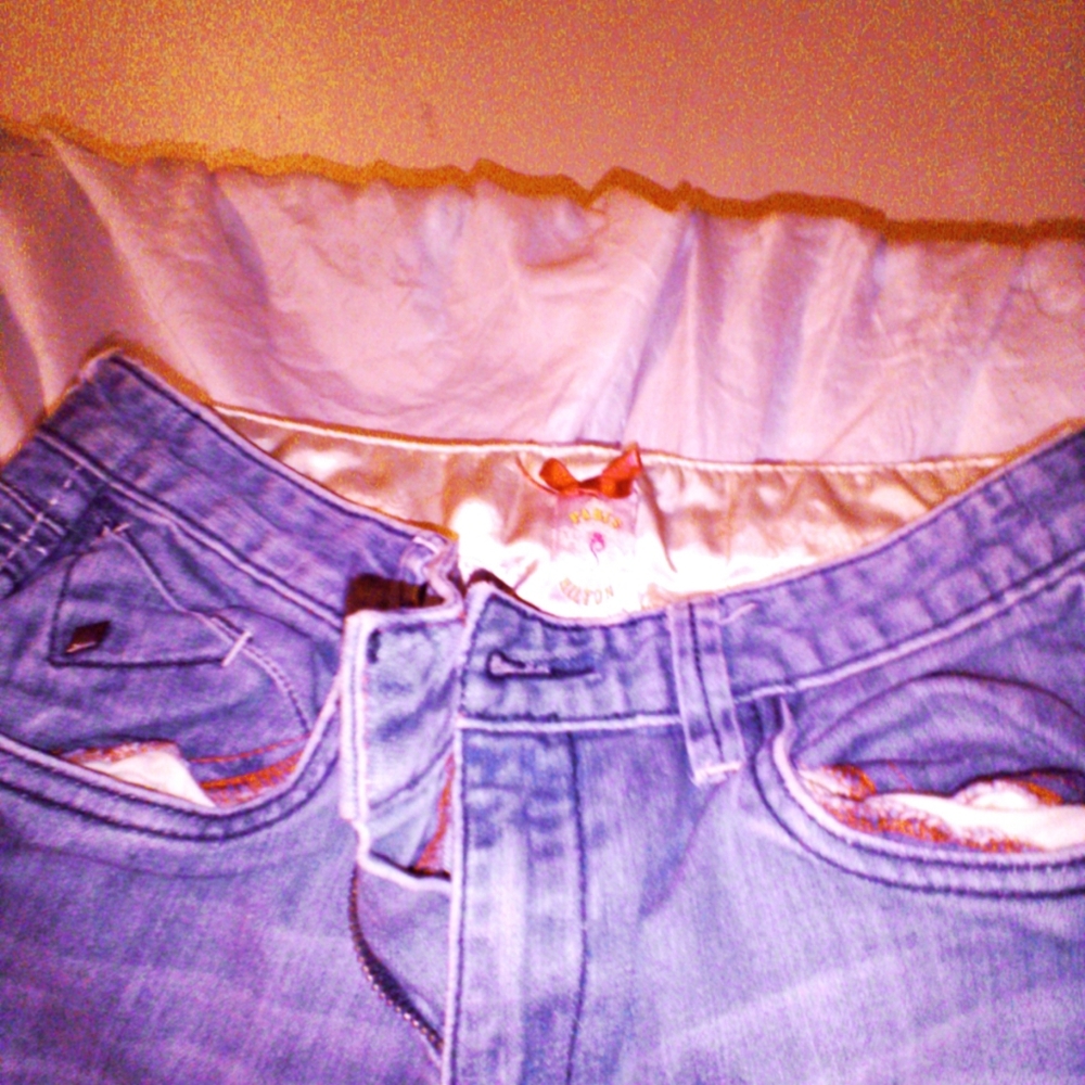 Jeans - Picture 2 of 6